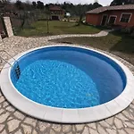 Nyaraló Vodnjan With Pool & Sea *