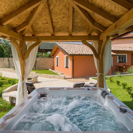 Vodnjan With Pool & Sea Prázdninový dům